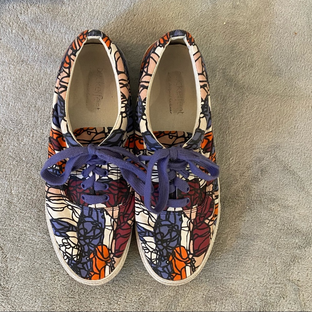 Bucketfeet artist-collaboration canvas sneaker